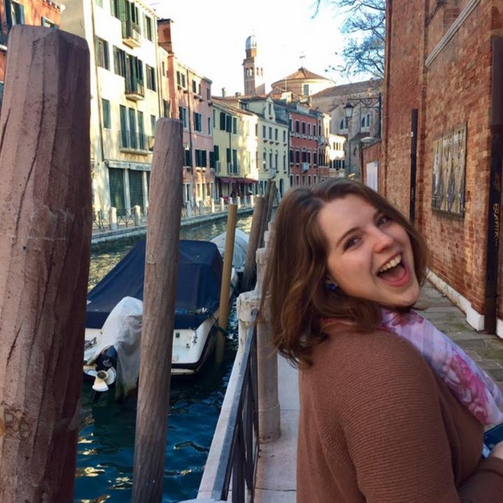 Meet your Posher, Marissa